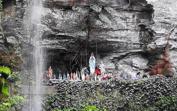 Gruta Nossa Senhora de Lourdes Gruta Nossa Senhora de Lourdes