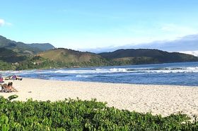 Praia em Boiçucanga