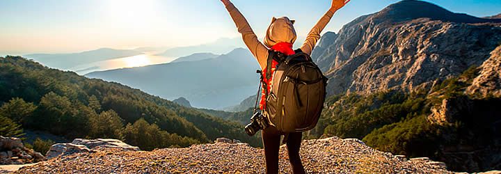 Menina no alto do monte - Pacote de viagem Menina no alto do monte - Pacote de viagem