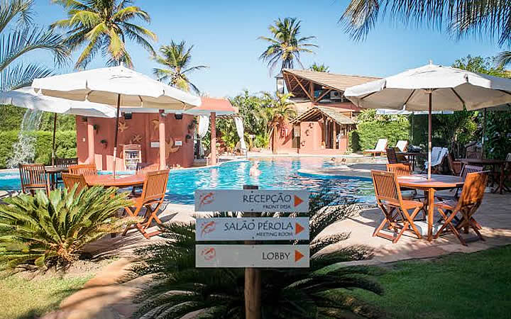 Piscina do hotel Aruana Eco Praia Hotel em São Cristóvão Piscina do hotel Aruana Eco Praia Hotel em São Cristóvão