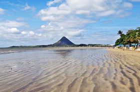 Praia de Piúma - Praias do Es