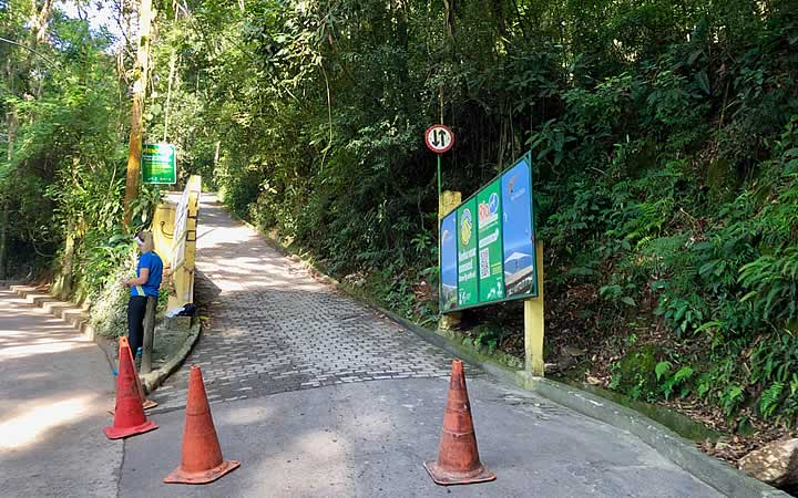 Trilha para Pedra Bonita - RJ Trilha para Pedra Bonita - RJ