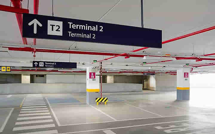Estacionamento terminal 2 no aeroporto Galeão Estacionamento terminal 2 no aeroporto Galeão