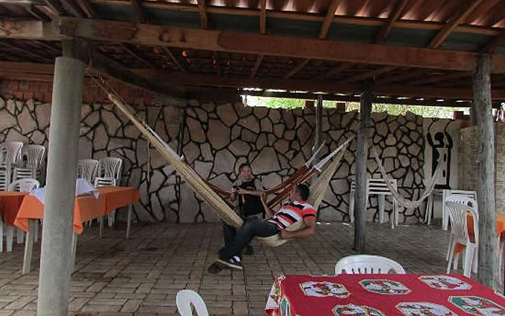 Pessoas na Pousada e Restaurante Trilha da Capivara Pessoas na Pousada e Restaurante Trilha da Capivara