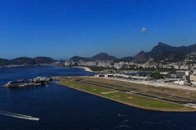 Vista pista Aeroporto Santos Dumont Vista pista Aeroporto Santos Dumont