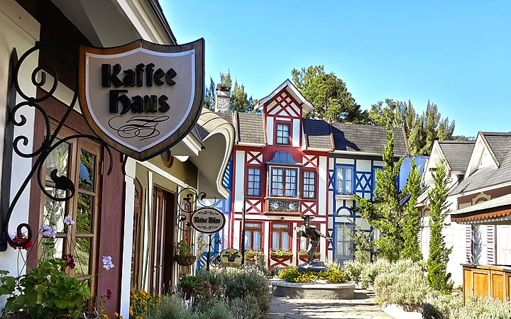 Casas da Vila St. Gallen em Teresópolis Casas da Vila St. Gallen em Teresópolis