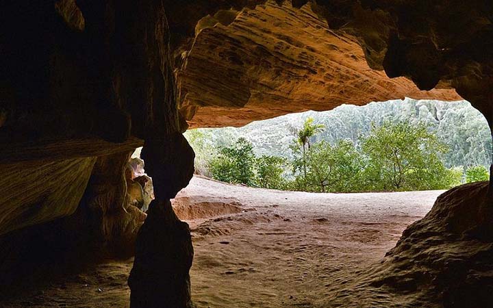 Gruta do Limoeiro Gruta do Limoeiro