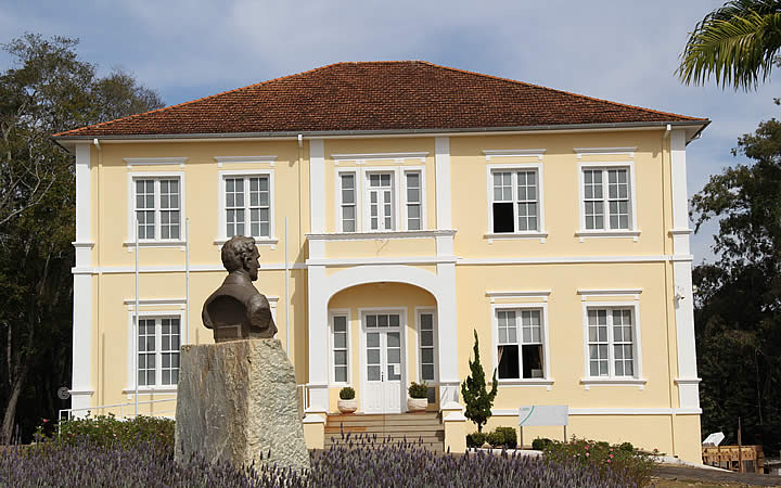 Museu Bi Moreira Museu Bi Moreira