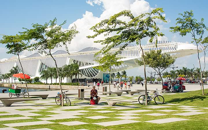 Praça mauá e o museu do amanhã