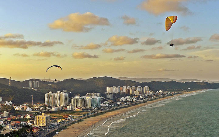 Vista Aérea Praia Brava Balneário Camboriú