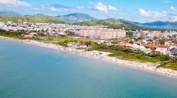 Praia de Jurerê em Santa Catarina