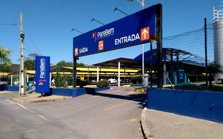 Estacionamento Aeroporto de Cofins