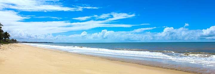 Orla da Praia de Novo Prado Praias no Sul da Bahia Orla da Praia de Novo Prado Praias no Sul da Bahia