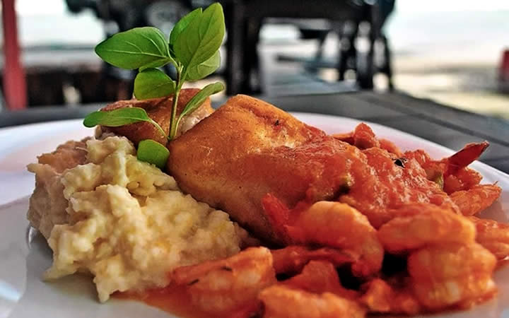 Prato saboroso com camarão Prato saboroso com camarão
