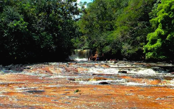 Cachoeira das Araras Cachoeira das Araras
