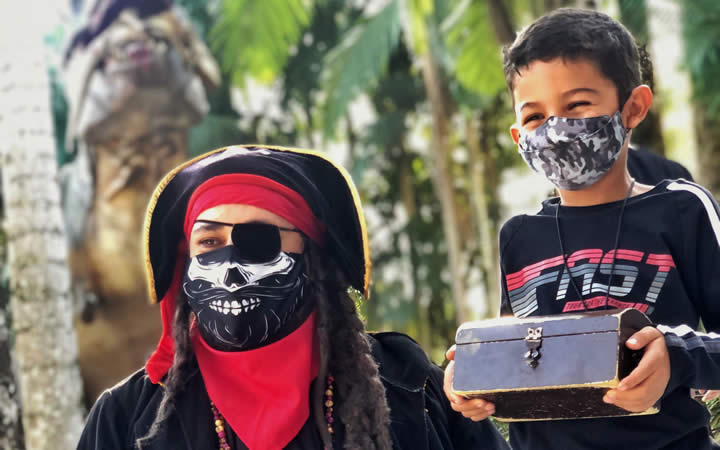 Pirata e Criança Encantada Pirata e Criança Encantada