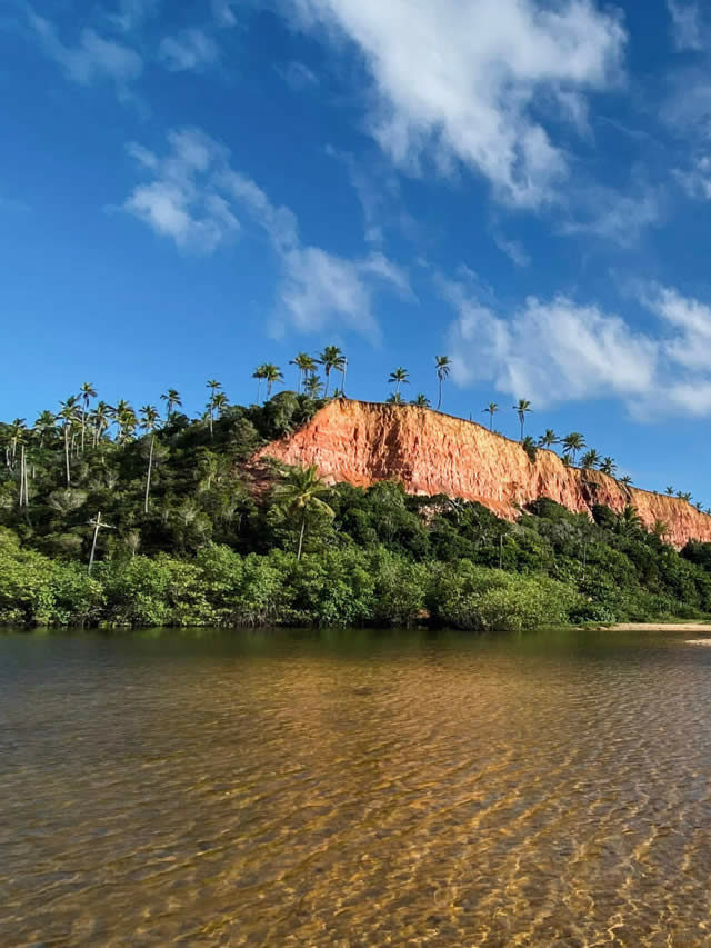 Praia do Taipe | Title
